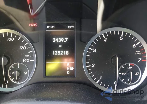 2016 Mercedes-Benz Metris из США, поврежденный, VIN WD4PG2EE2G3151785